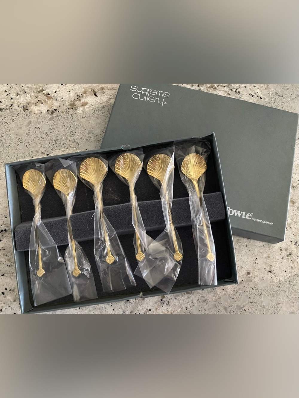 NIB. Towle Supreme Cutlery Gold Tone Shell Dessert Spoons - Set of 6